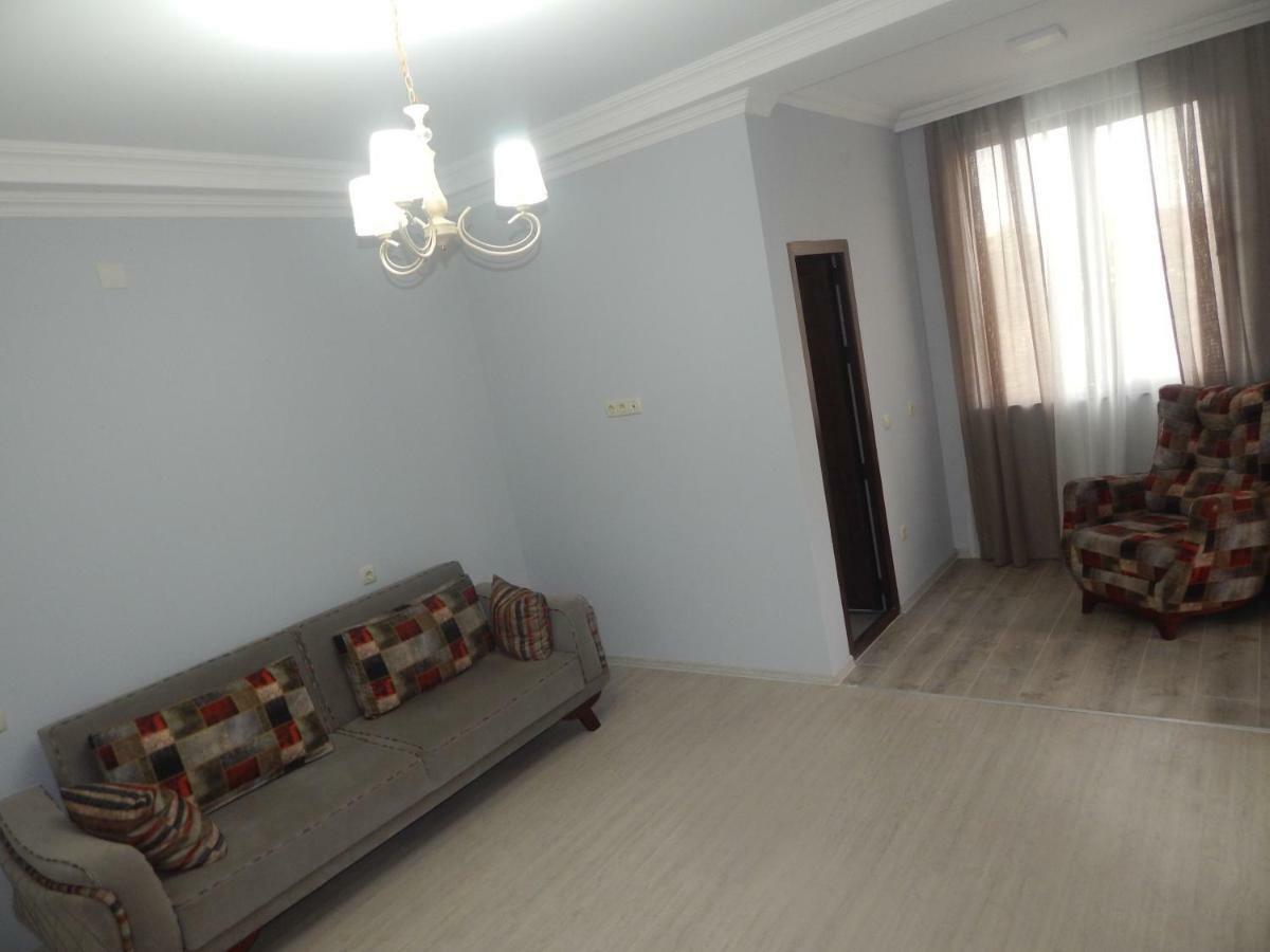 My House Hotel Batumi Exterior foto