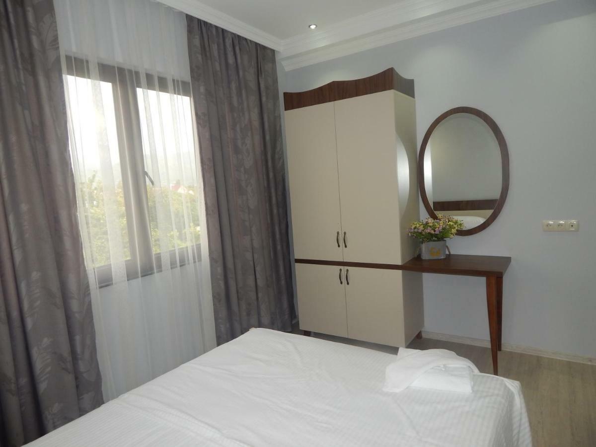 My House Hotel Batumi Exterior foto