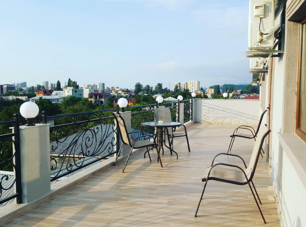My House Hotel Batumi Exterior foto